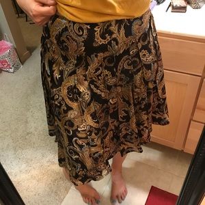 ❗️FREE - Great everyday skirt❗️